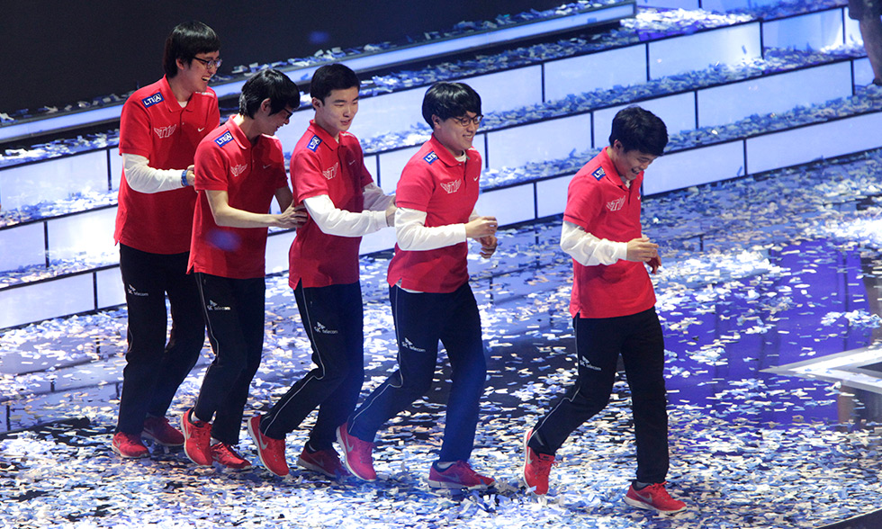 瑞士轮生死战：八队关键对决决定晋级淘汰命运，胜者保留出线希望